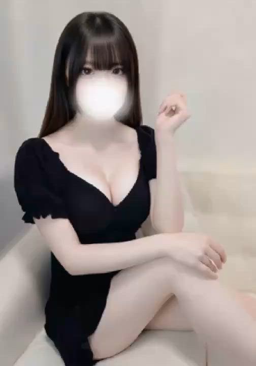 「綺麗な瞳と全ての男性を虜にしてしまう魅力」06/18(木) 15:23 | 黒宮りなの写メ