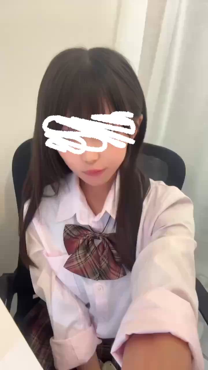「親しみやすく自然と距離が縮まる一方で、ふとした表情や仕草から漂うのは、見た目とのギャップを感じさせる大人の色気」09/09(水) 20:50 | 椎名もえの写メ