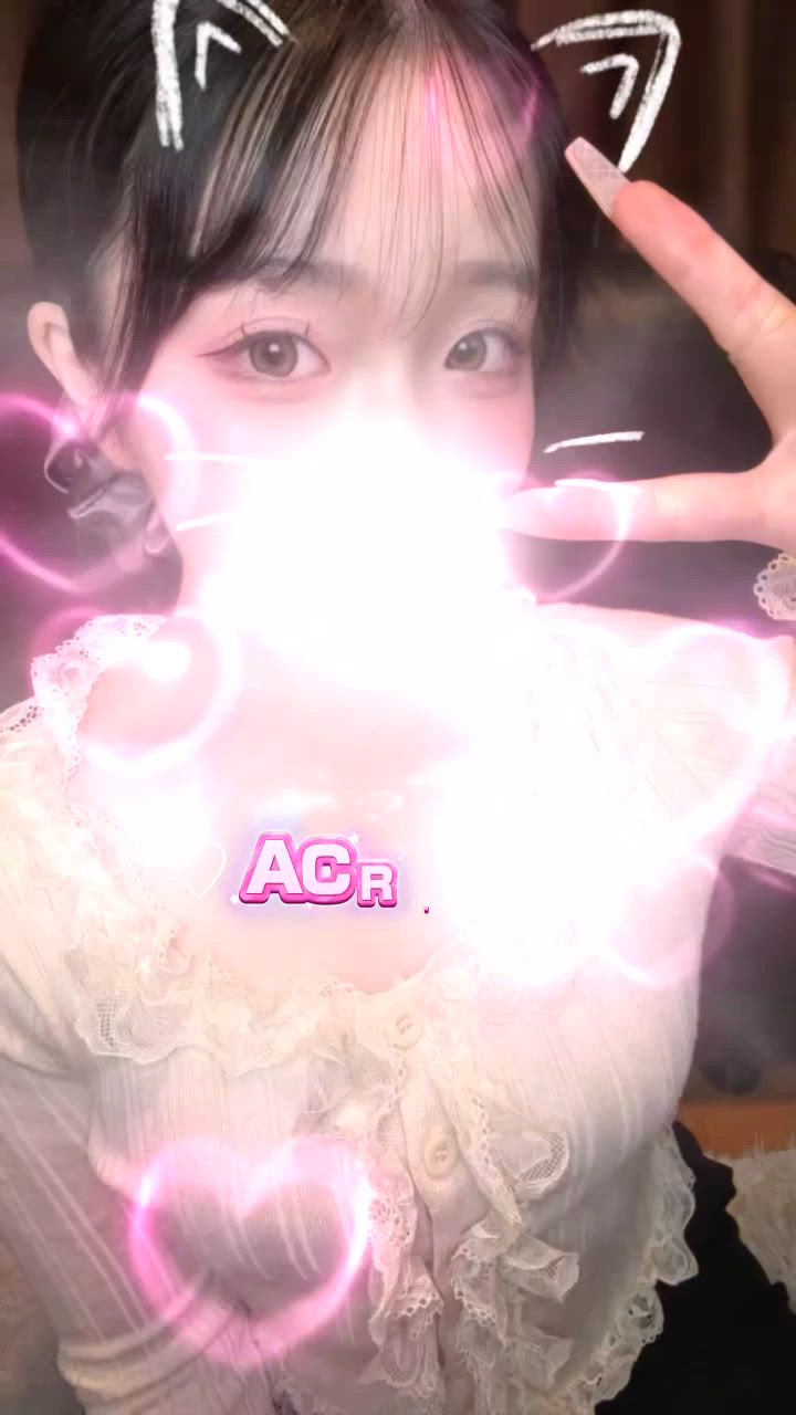 小林ゆあ